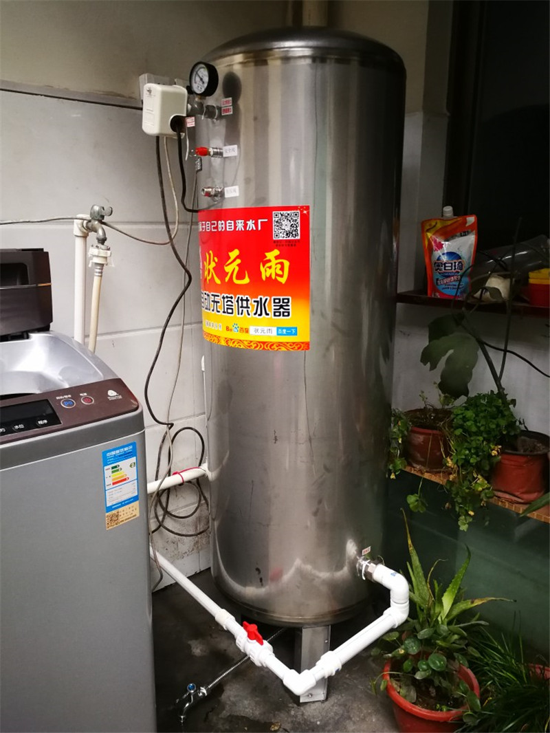 狀元雨無塔供水器壓力罐農(nóng)村安裝實拍