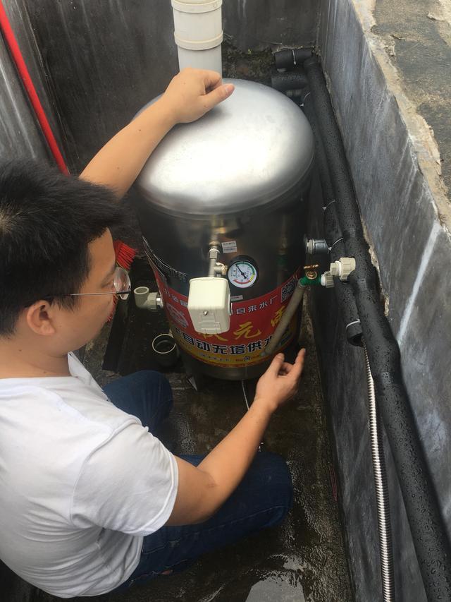 無塔供水器壓力罐在農(nóng)村使用應(yīng)該如何選擇購買